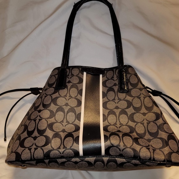 Authentic Coach - Picture 8 of 10